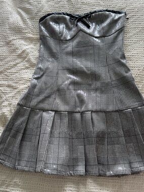 Forever 21 Silver Plaid Strapless Mini Dress